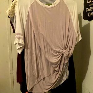 American Eagle oversized tee